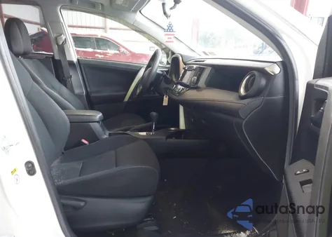 2013 Toyota Rav4 Xle z USA, uszkodzony, nr VIN JTMRFREVXDD031785